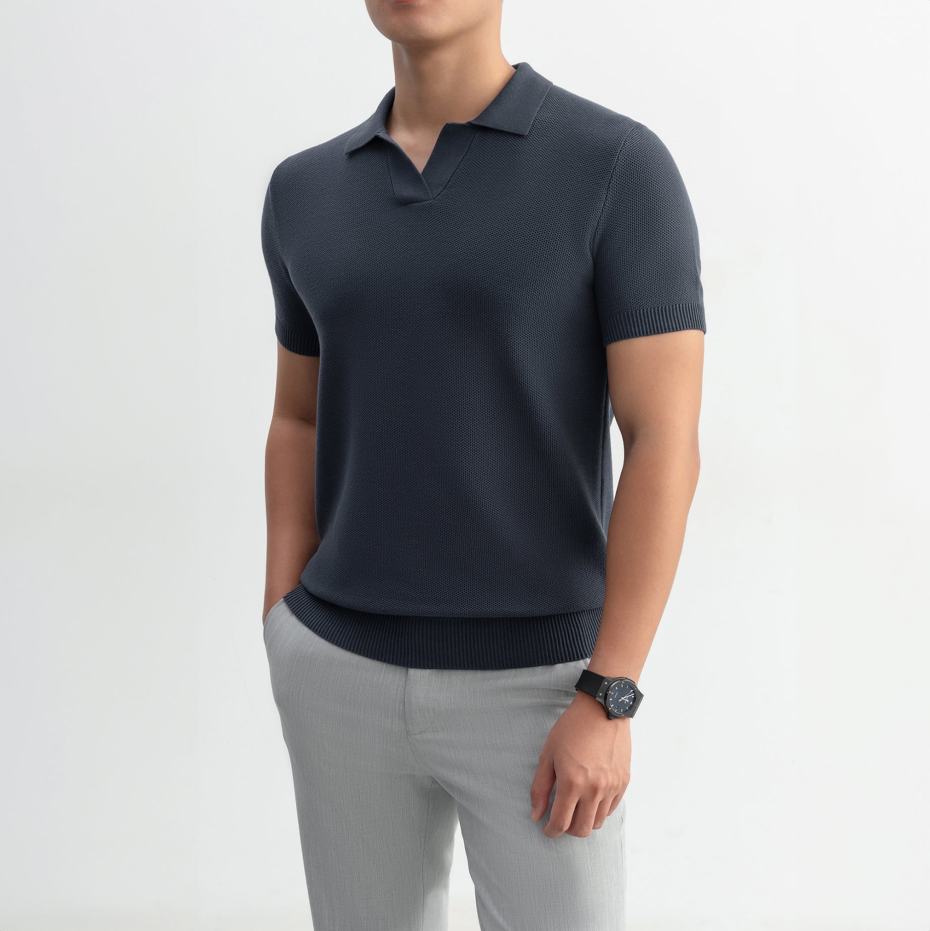 Áo Polo Dệt Kim VNeck Knit APL335