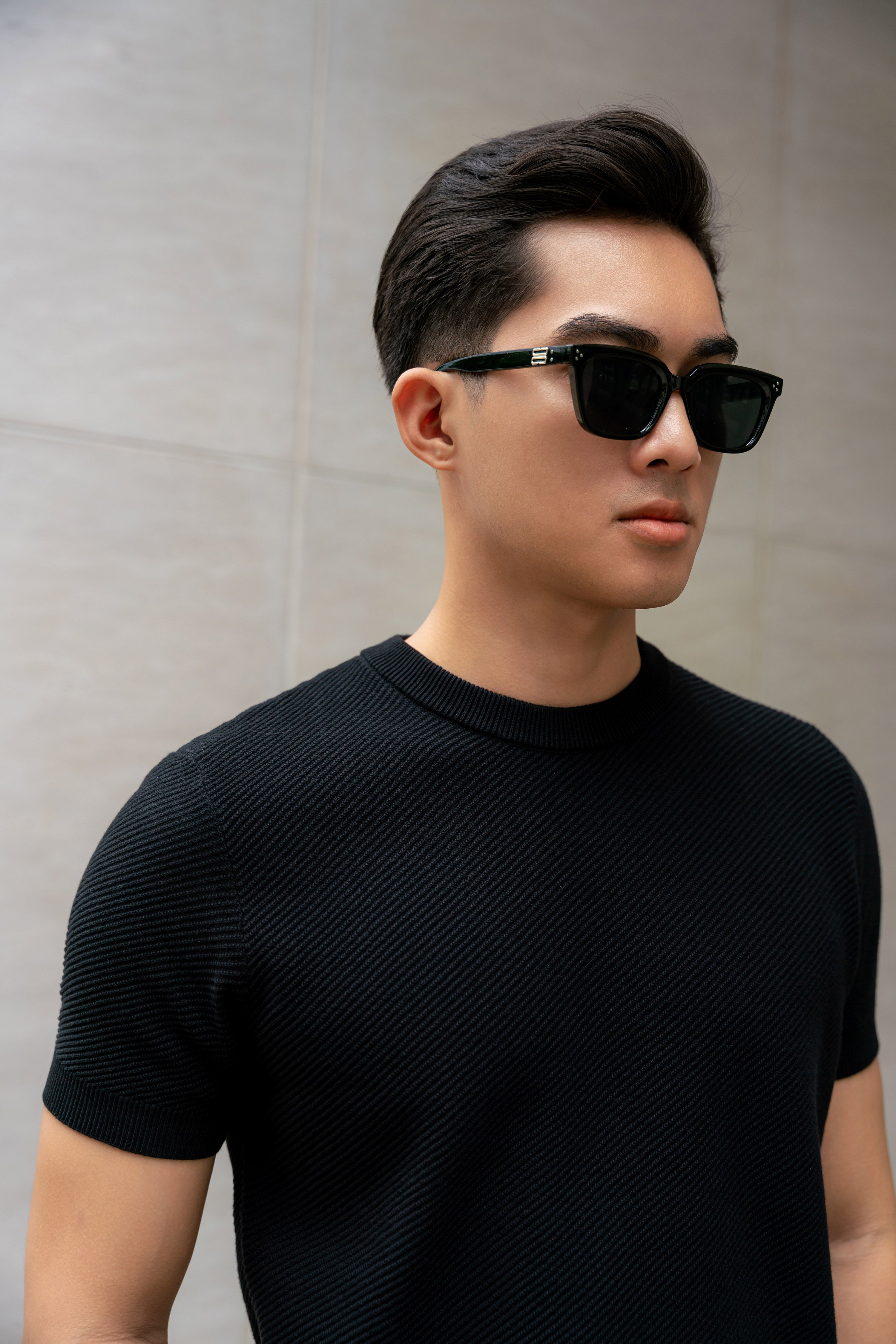 Áo thun cổ tròn dệt kim Diagonal Weave Leevus AT43